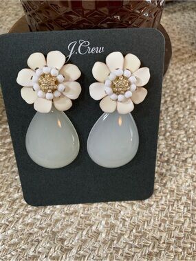 NWT J CREW FLOWER DROP EARRINGS